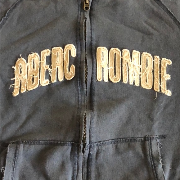 GOV. SHUTDOWN SALE!!! Abercrombie and Fitch hoodie - Picture 2 of 4